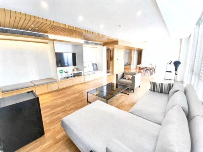 5 Bath, ApartmentFor Sale, Khlong Toei, Bangkok