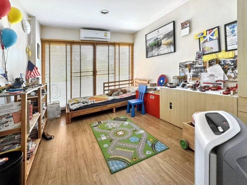 2 Bath, ApartmentFor Sale, Chong Nonsi, Bangkok