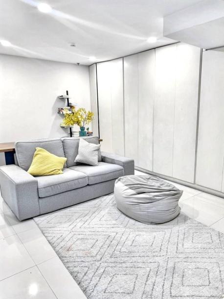 3 Bath, ApartmentFor Sale, Huai Khwang, Bangkok