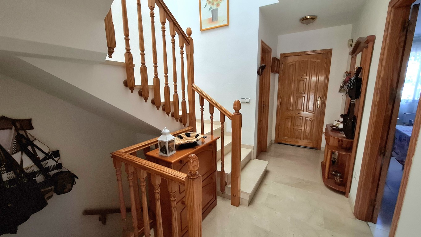 3 Bed, 2 Bath, HouseFor Sale, Albir, Alicante