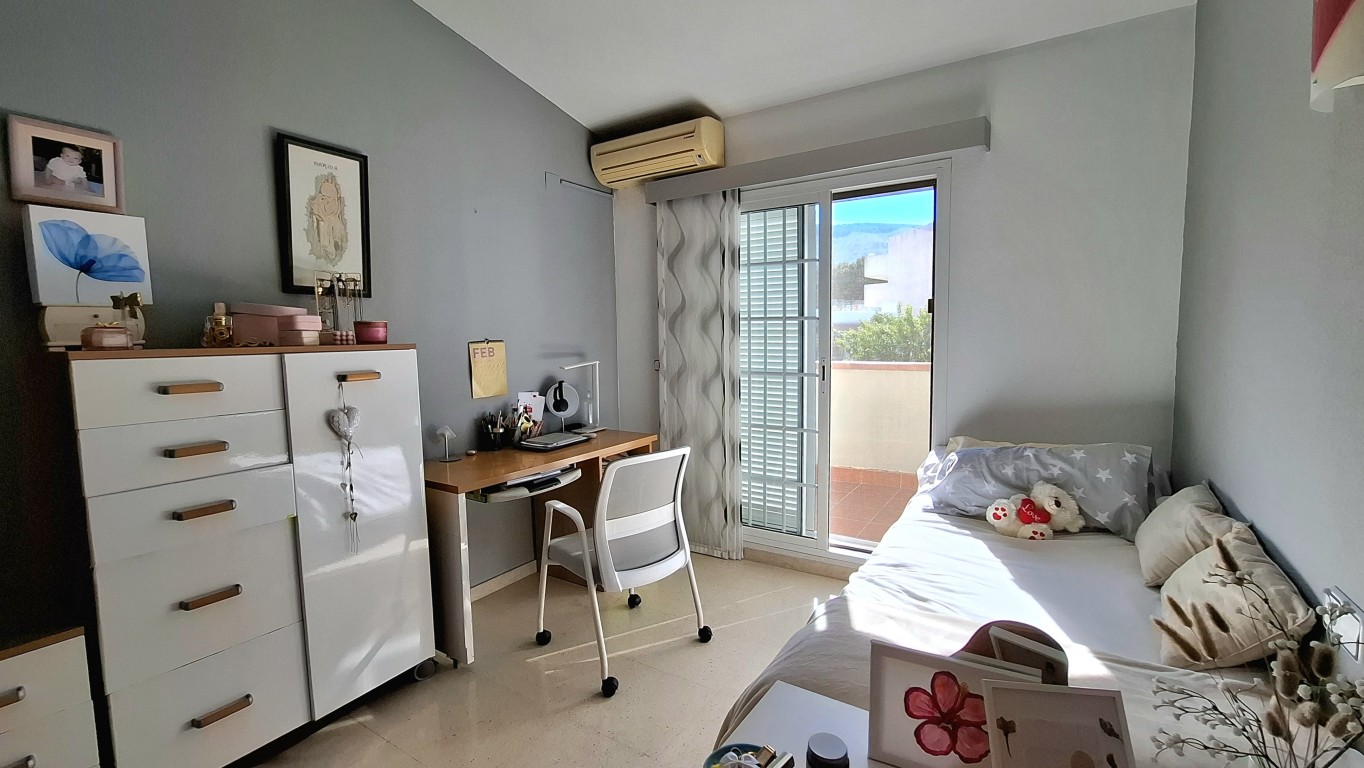 3 Bed, 2 Bath, HouseFor Sale, Albir, Alicante