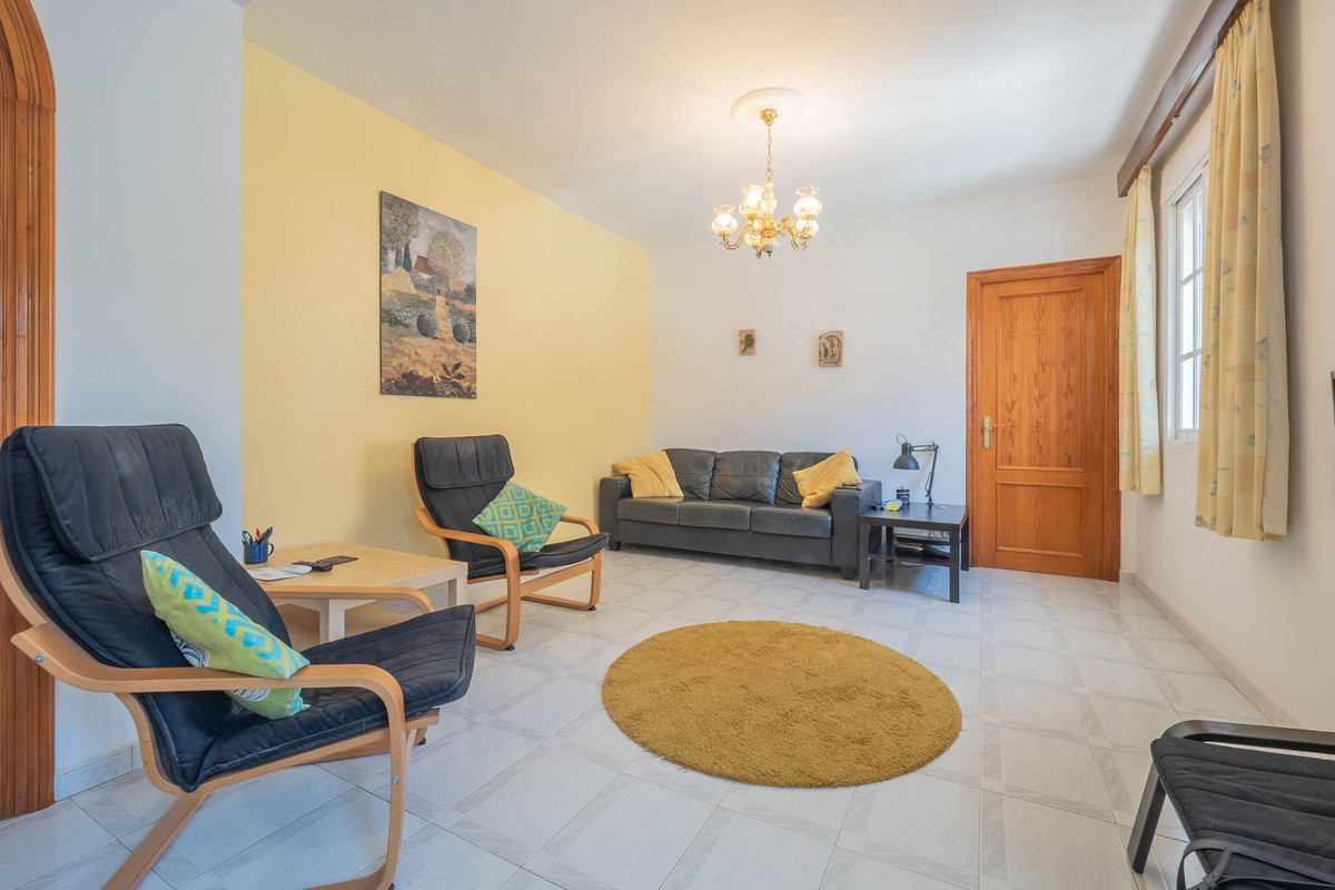 Alhaurin el Grande, Malaga, 5 Bedrooms Bedrooms, ,2 BathroomsBathrooms,For Sale,R5306755