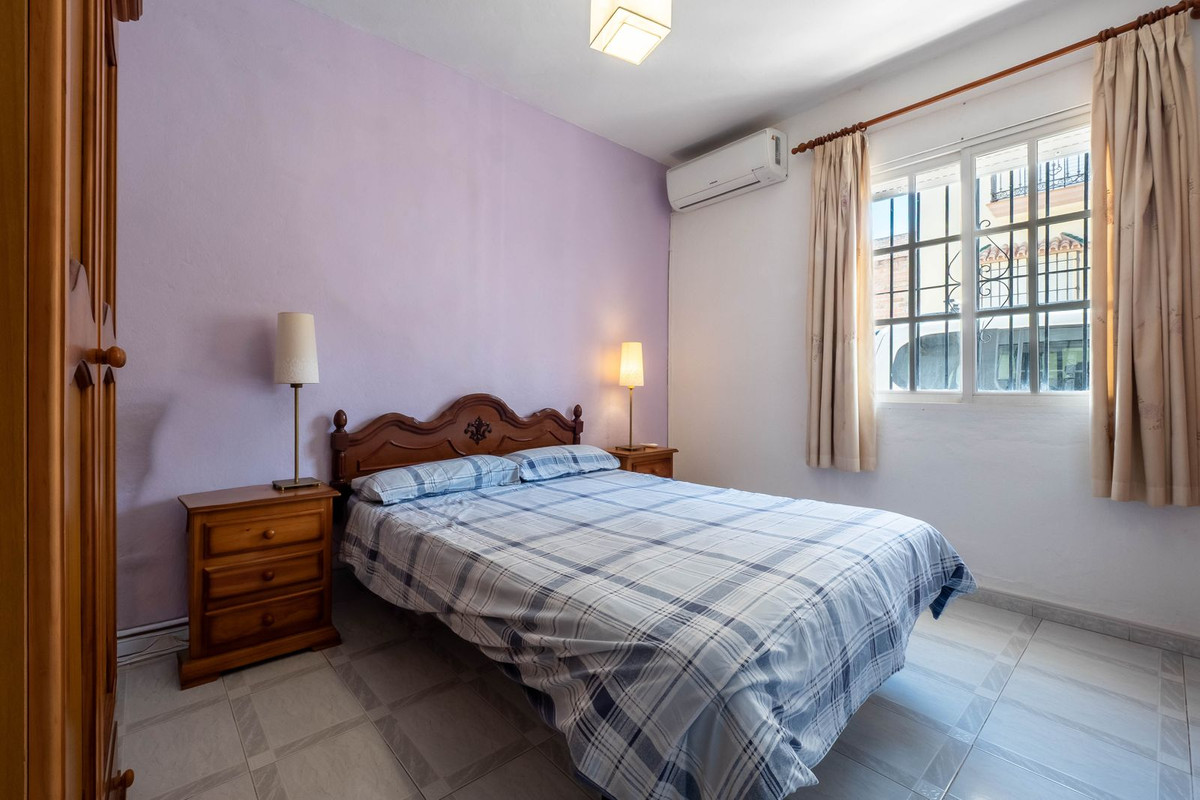 Alhaurin el Grande, Malaga, 5 Bedrooms Bedrooms, ,2 BathroomsBathrooms,For Sale,R5306755