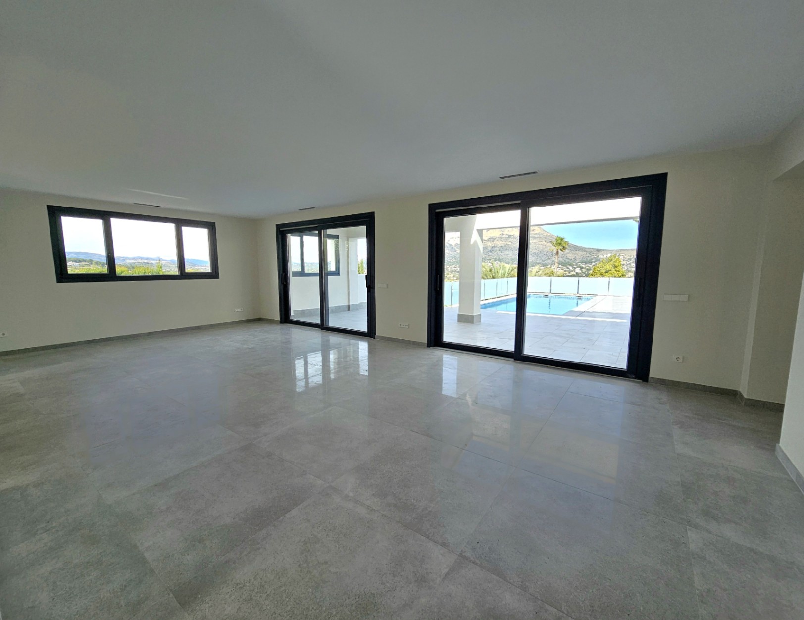 3 Bed, 2 Bath, HouseFor Sale, Javea, Alicante