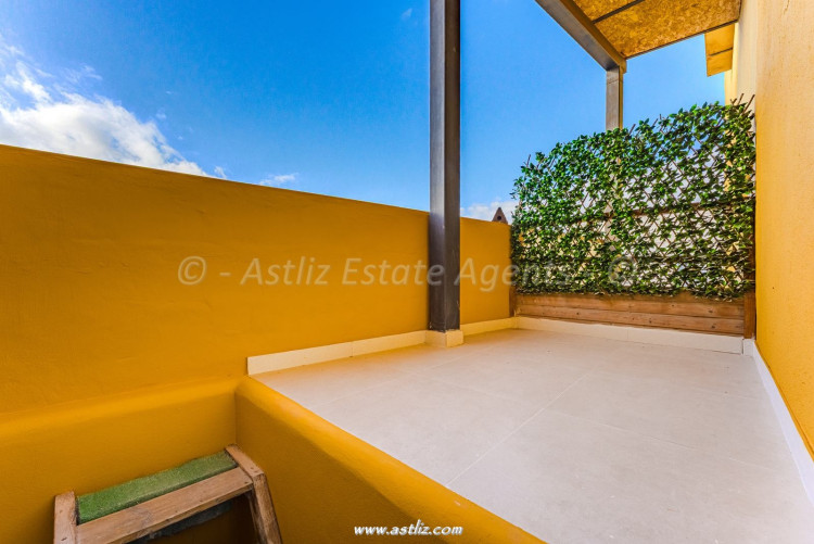 1 Bed, 1 Bath, ApartmentFor Sale, Los Abrigos, Los Abrigos