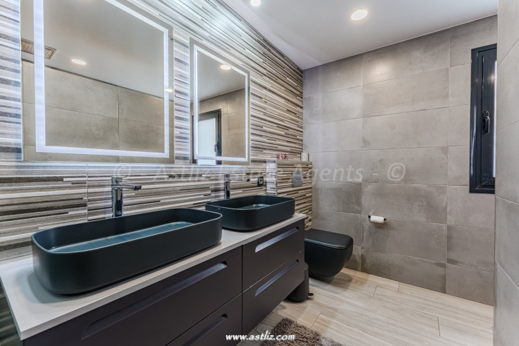 3 Bed, 2 Bath, HouseFor Sale, Aldea Blanca, Aldea Blanca