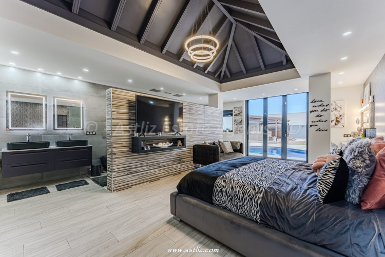 3 Bed, 2 Bath, HouseFor Sale, Aldea Blanca, Aldea Blanca