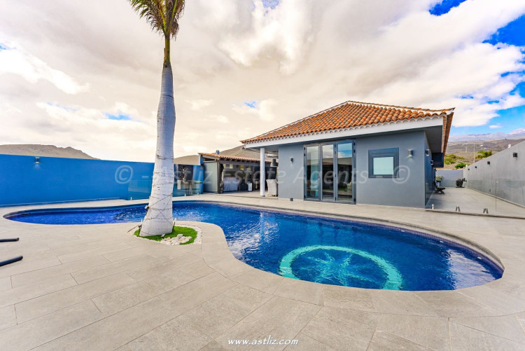 3 Bed, 2 Bath, HouseFor Sale, Aldea Blanca, Aldea Blanca