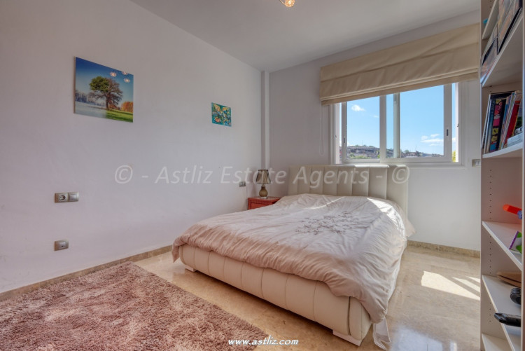 3 Bed, 2 Bath, ApartmentFor Sale, Urb Playa de la Arena, Playa De La Arena