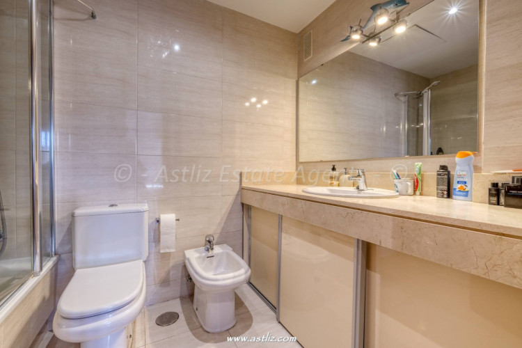 3 Bed, 2 Bath, ApartmentFor Sale, Urb Playa de la Arena, Playa De La Arena