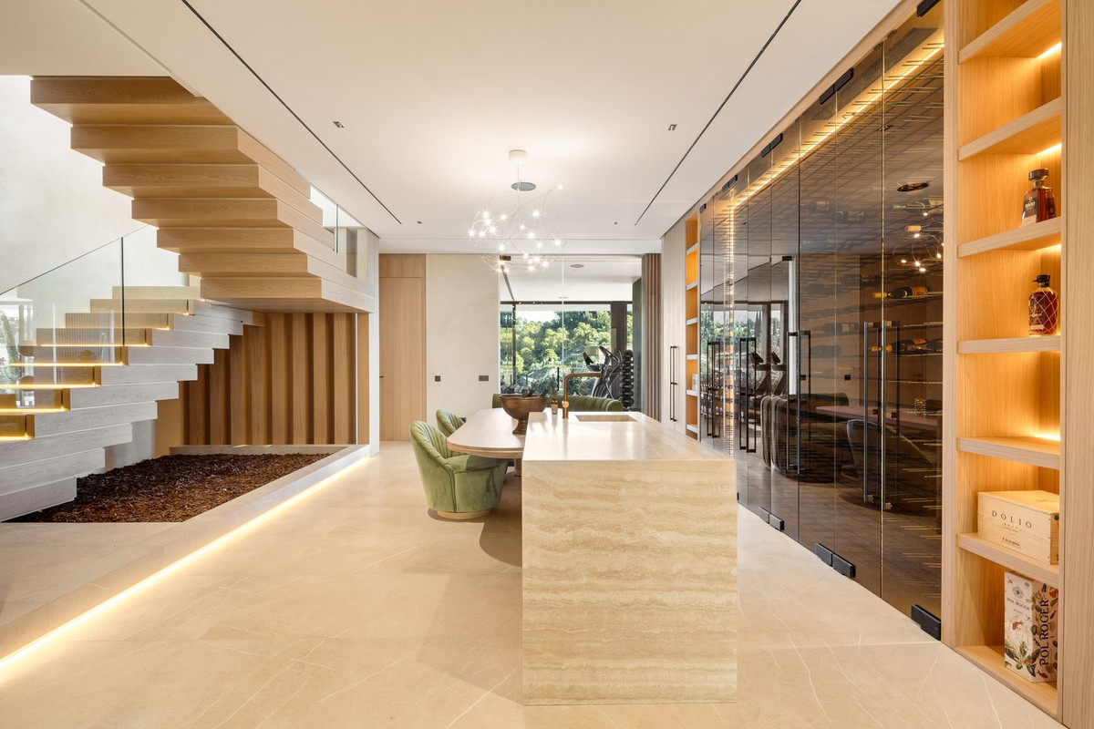 6 Bed, 6 Bath, HouseFor Sale, Benahavis, Malaga