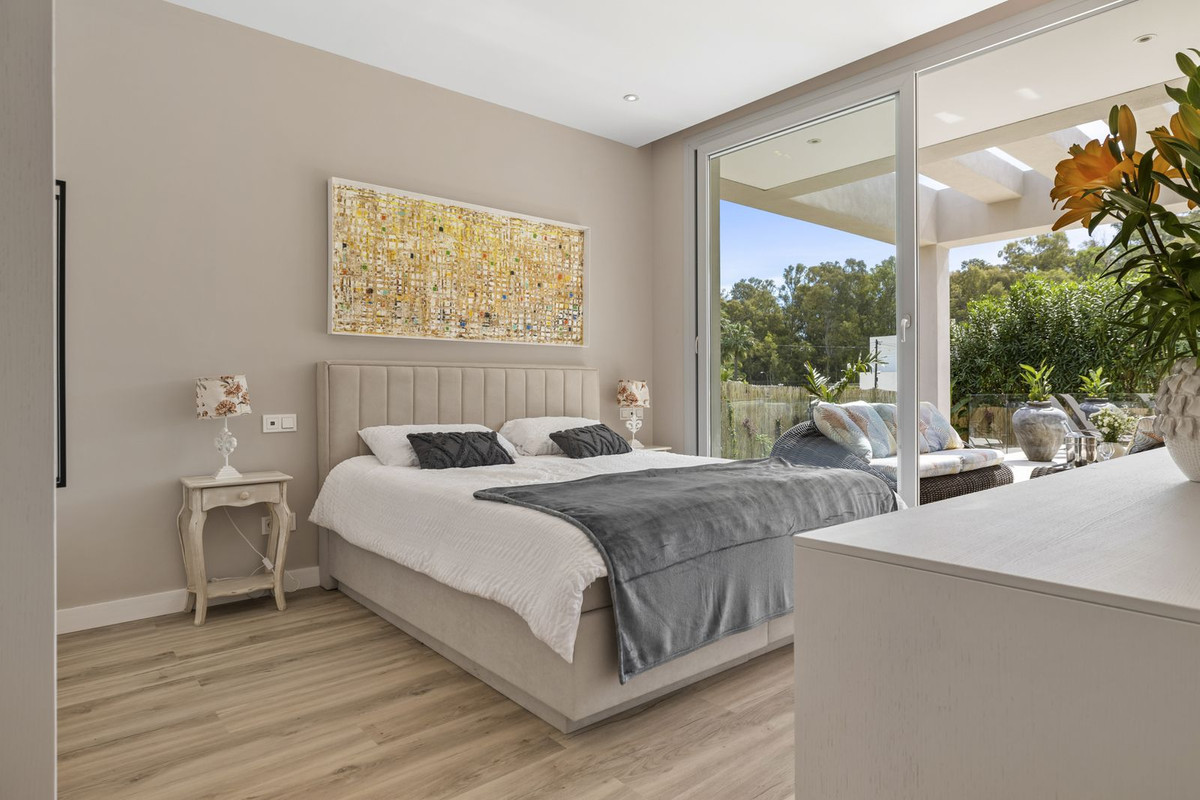 5 Bed, 5 Bath, HouseFor Sale, San Pedro de Alcantara, Malaga