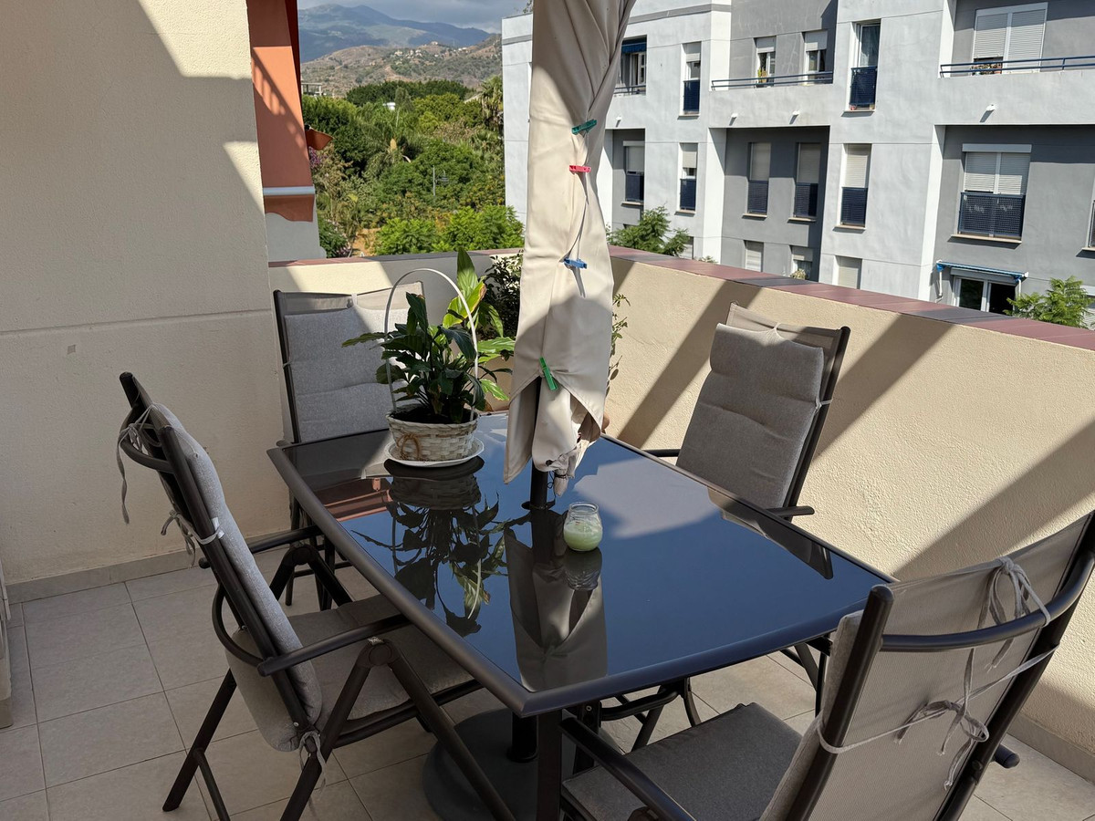 4 Bed, 3 Bath, ApartmentFor Sale, Estepona, Malaga