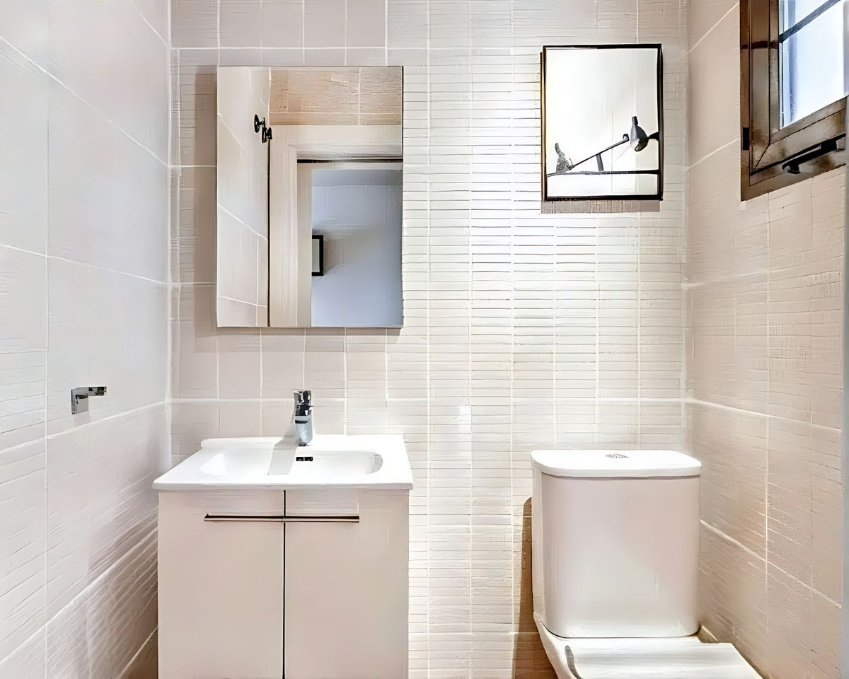 2 Bed, 2 Bath, ApartmentFor Sale, Los Monteros, Malaga