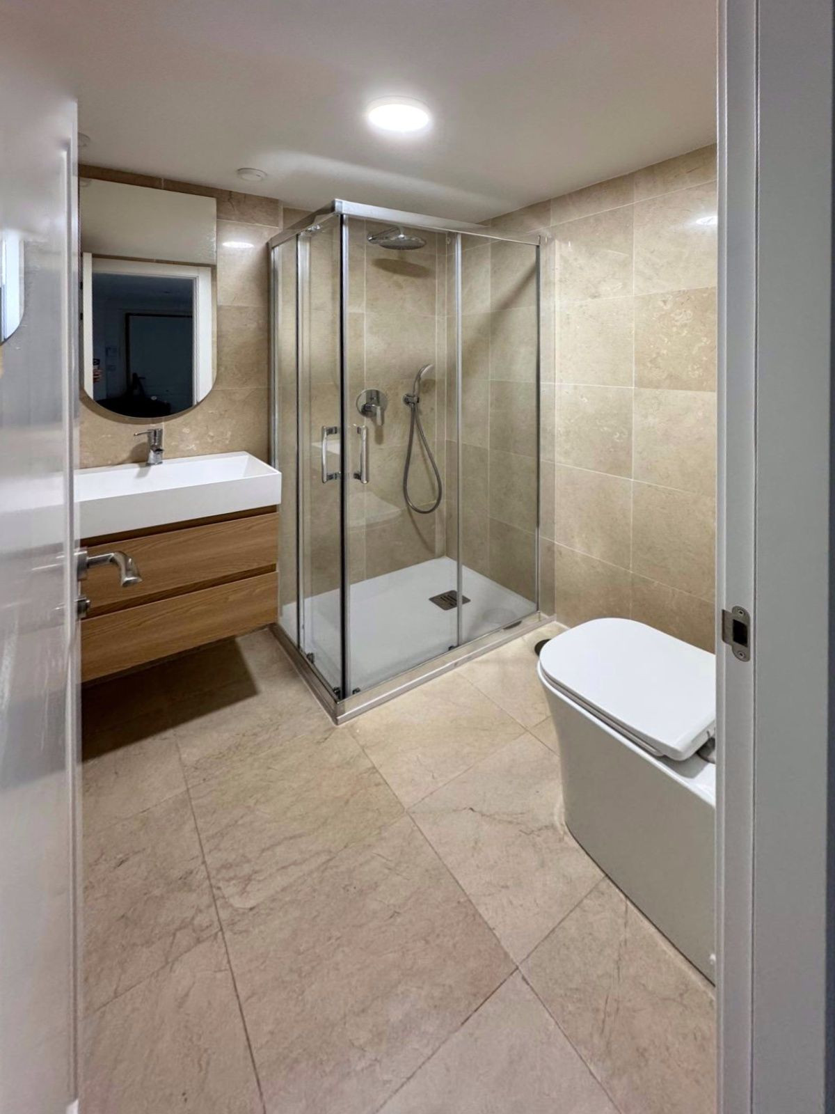 3 Bed, 2 Bath, ApartmentFor Sale, Río Real, Malaga