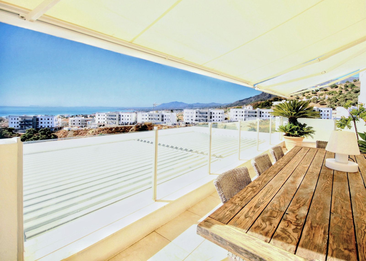 2 Bed, 2 Bath, ApartmentFor Sale, Los Monteros, Malaga