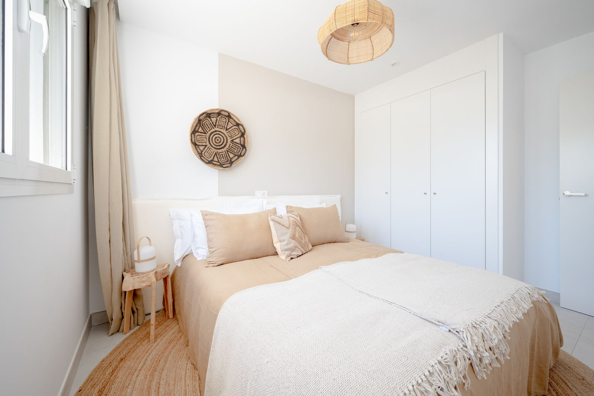 3 Bed, 3 Bath, ApartmentFor Sale, Los Monteros, Malaga