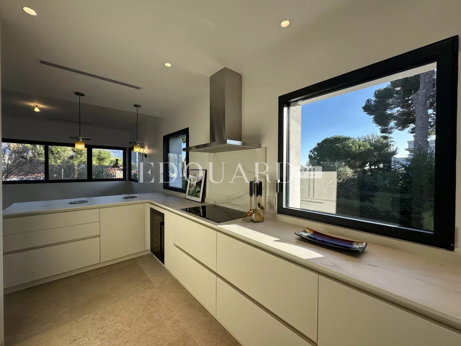 3 Bed, 3 Bath, HouseFor Sale, Roquebrune-Cap-Martin, Alpes-Maritimes