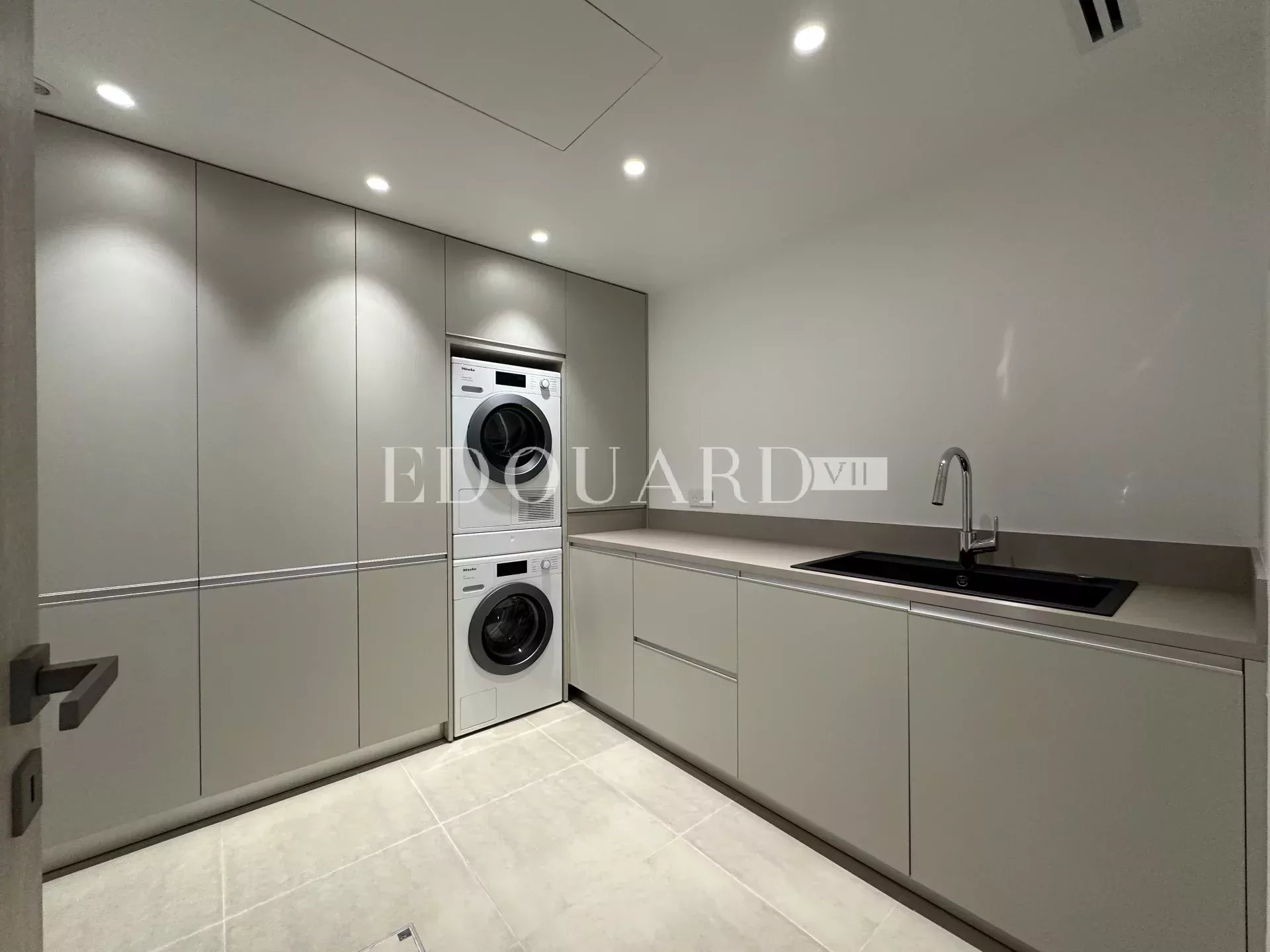 3 Bed, 3 Bath, HouseFor Sale, Roquebrune-Cap-Martin, Alpes-Maritimes