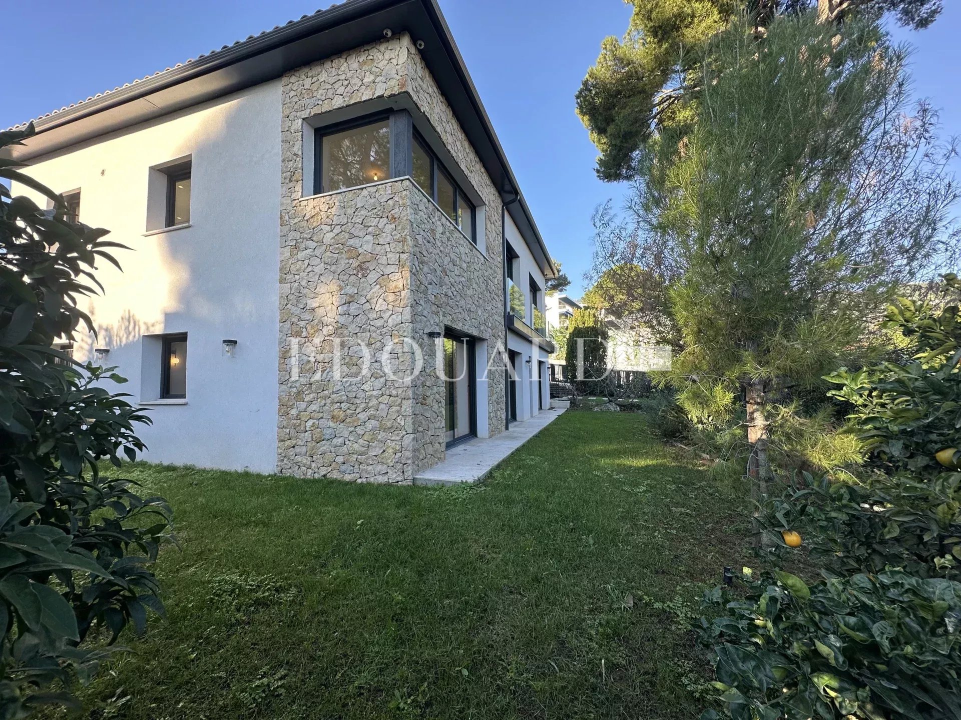 3 Bed, 3 Bath, HouseFor Sale, Roquebrune-Cap-Martin, Alpes-Maritimes