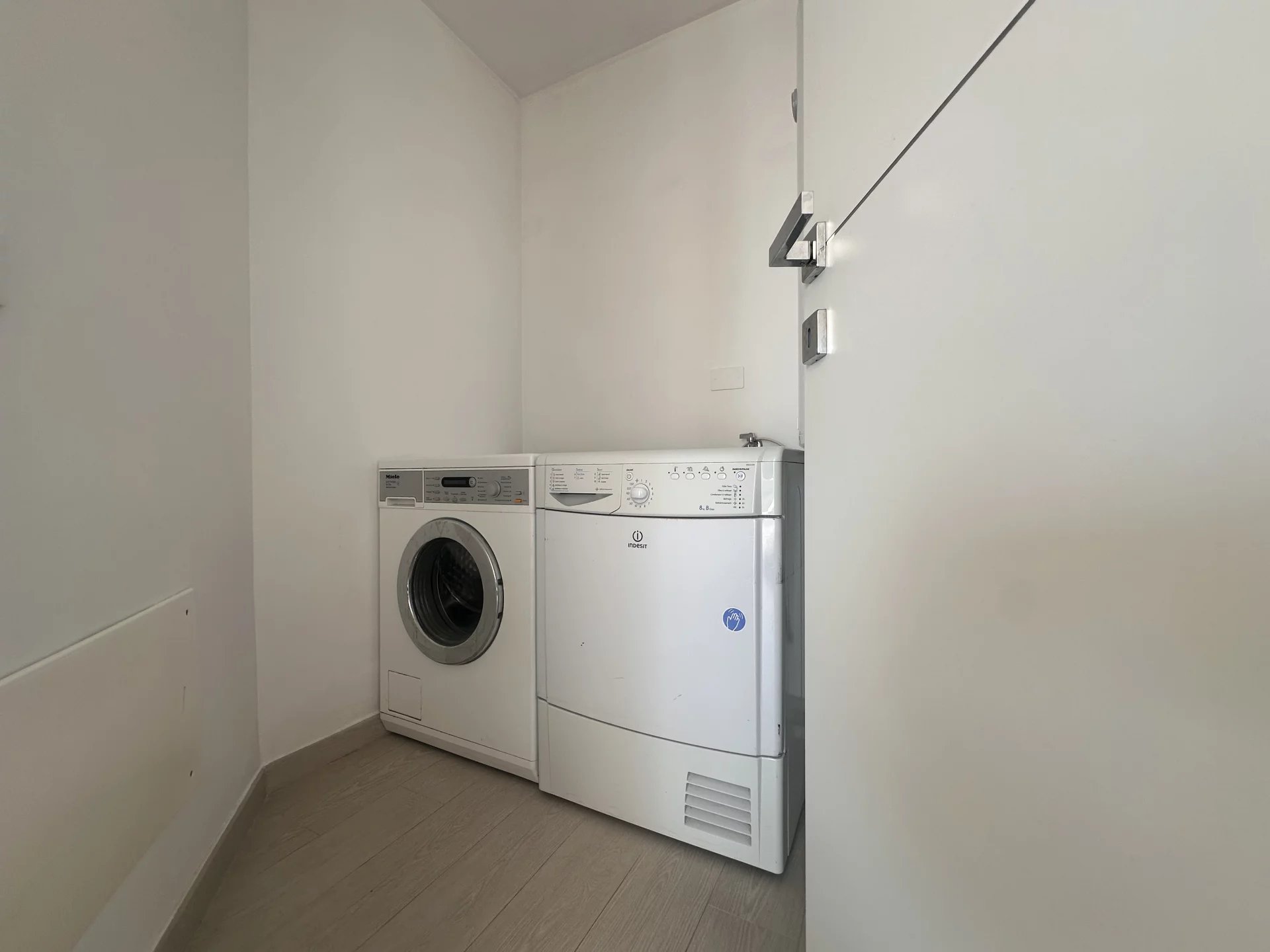 2 Bed, 2 Bath, ApartmentFor Sale, Roquebrune-Cap-Martin, Alpes-Maritimes