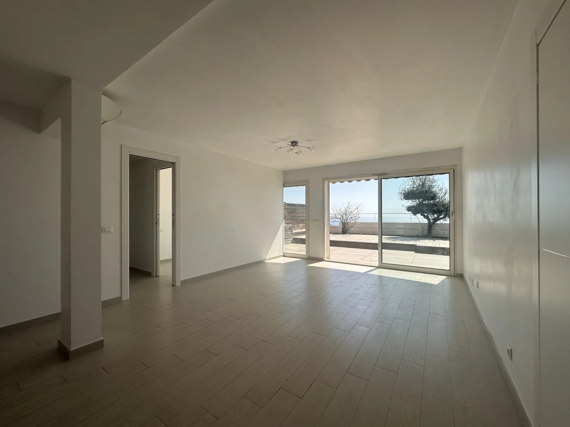 2 Bed, 2 Bath, ApartmentFor Sale, Roquebrune-Cap-Martin, Alpes-Maritimes