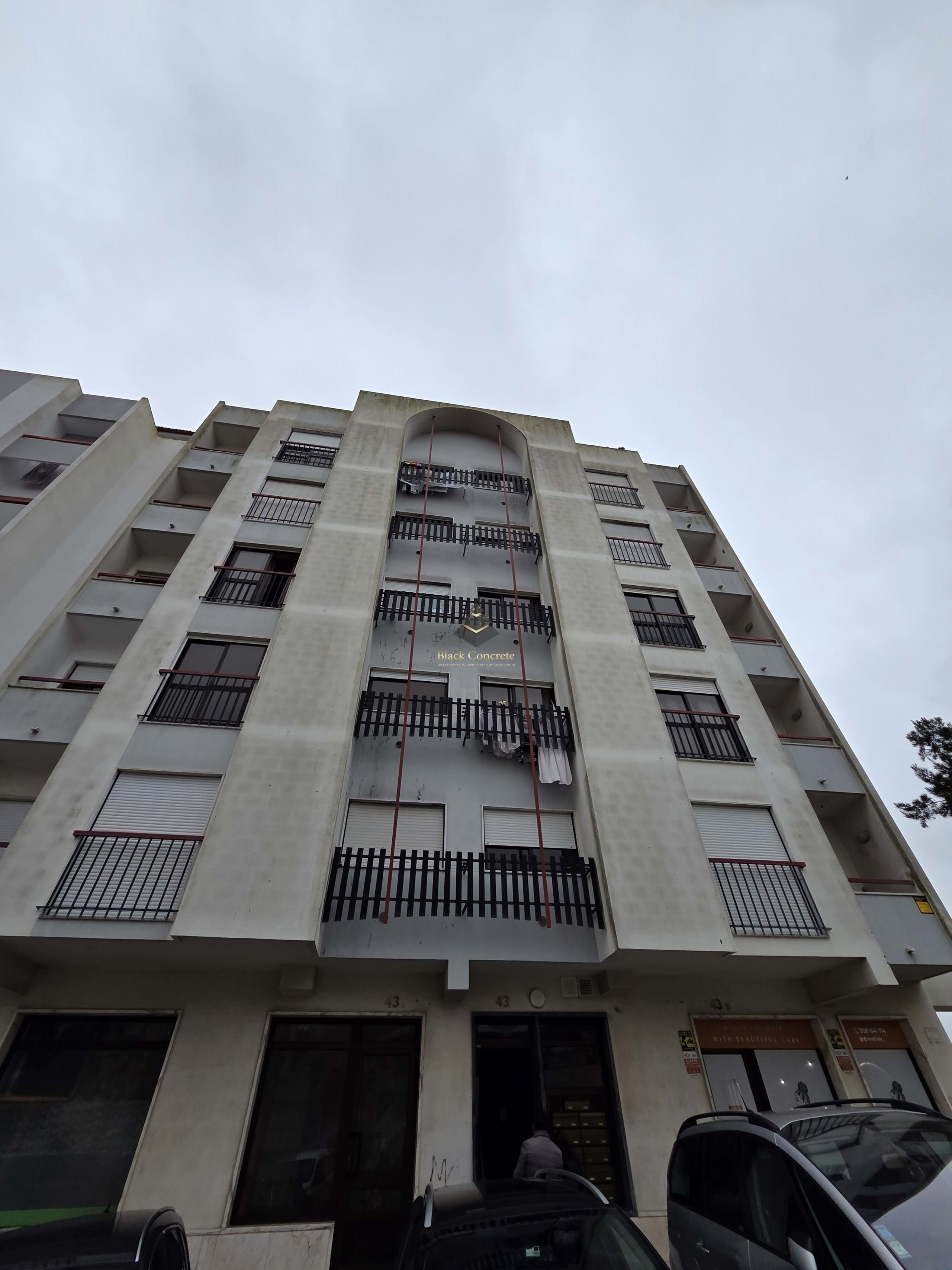 3 Bed, 2 Bath, ApartmentFor Sale, Sintra, Lisboa, 2635-265