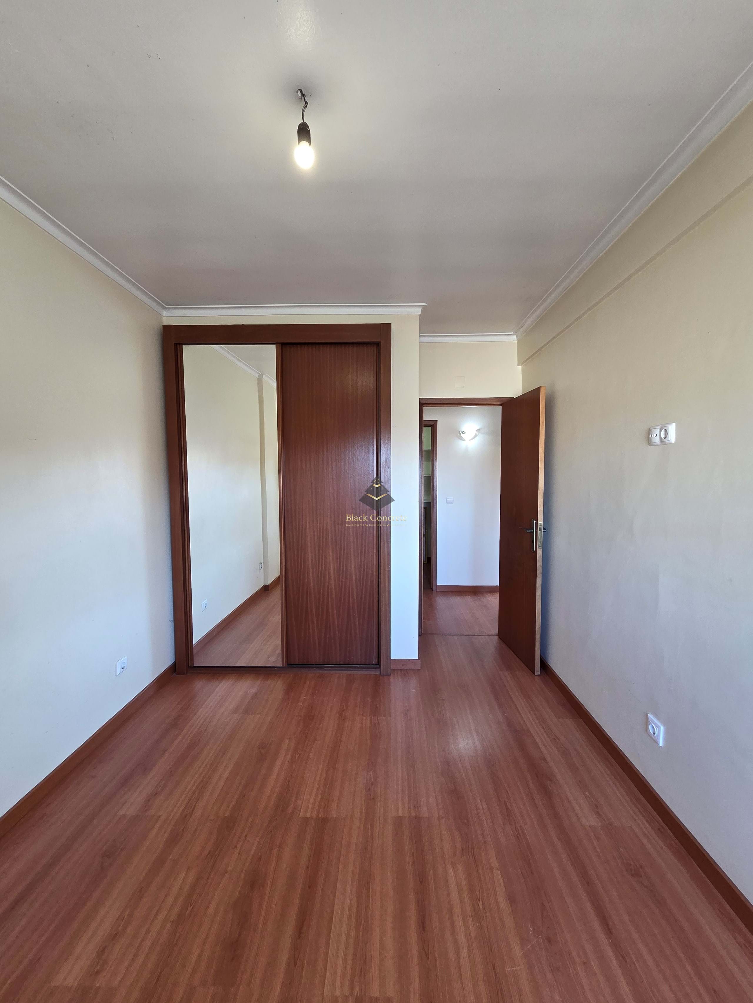 2 Bed, 1 Bath, ApartmentFor Sale, Sintra, Lisboa, 2745-316