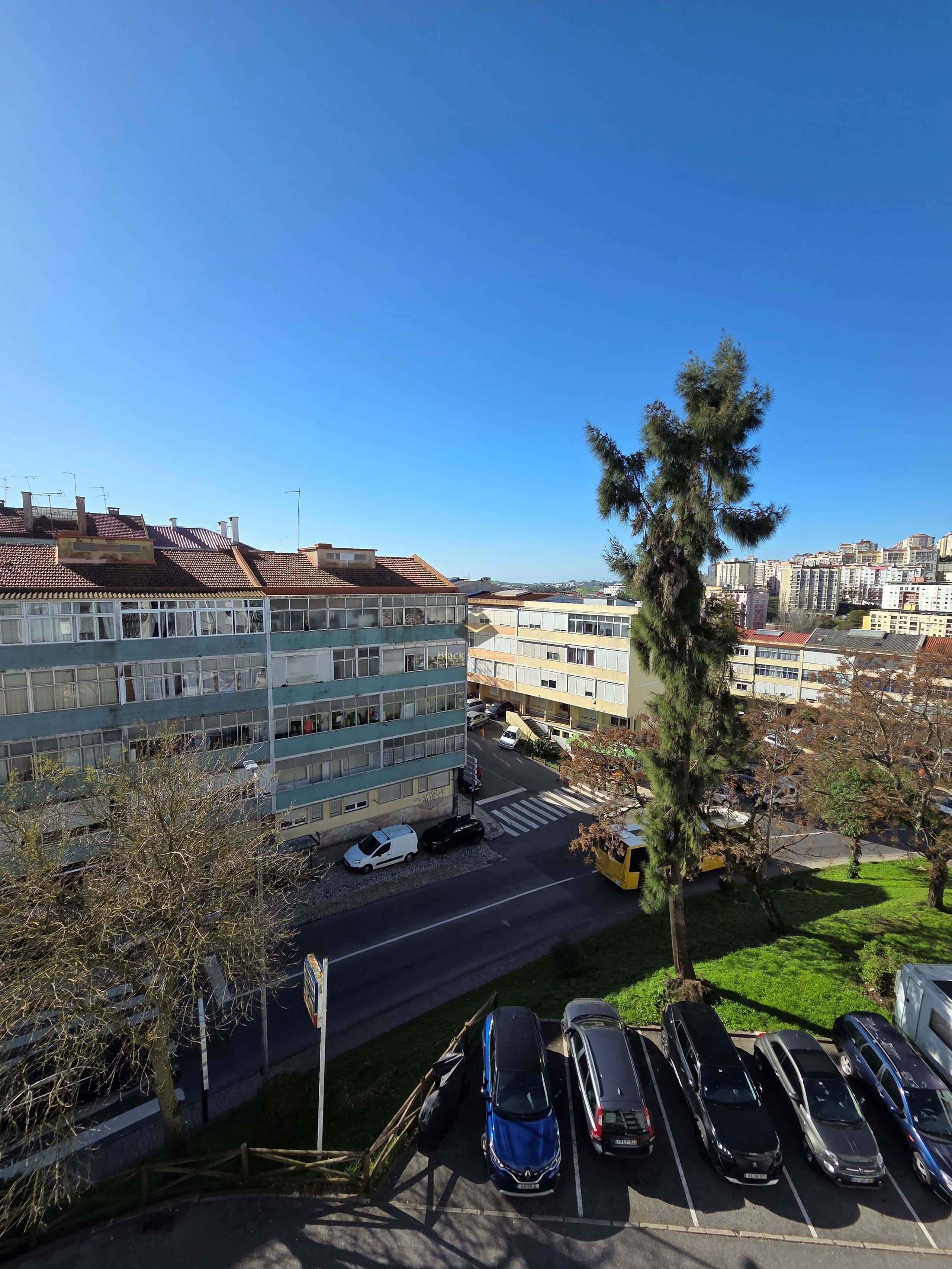 2 Bed, 1 Bath, ApartmentFor Sale, Sintra, Lisboa, 2745-316
