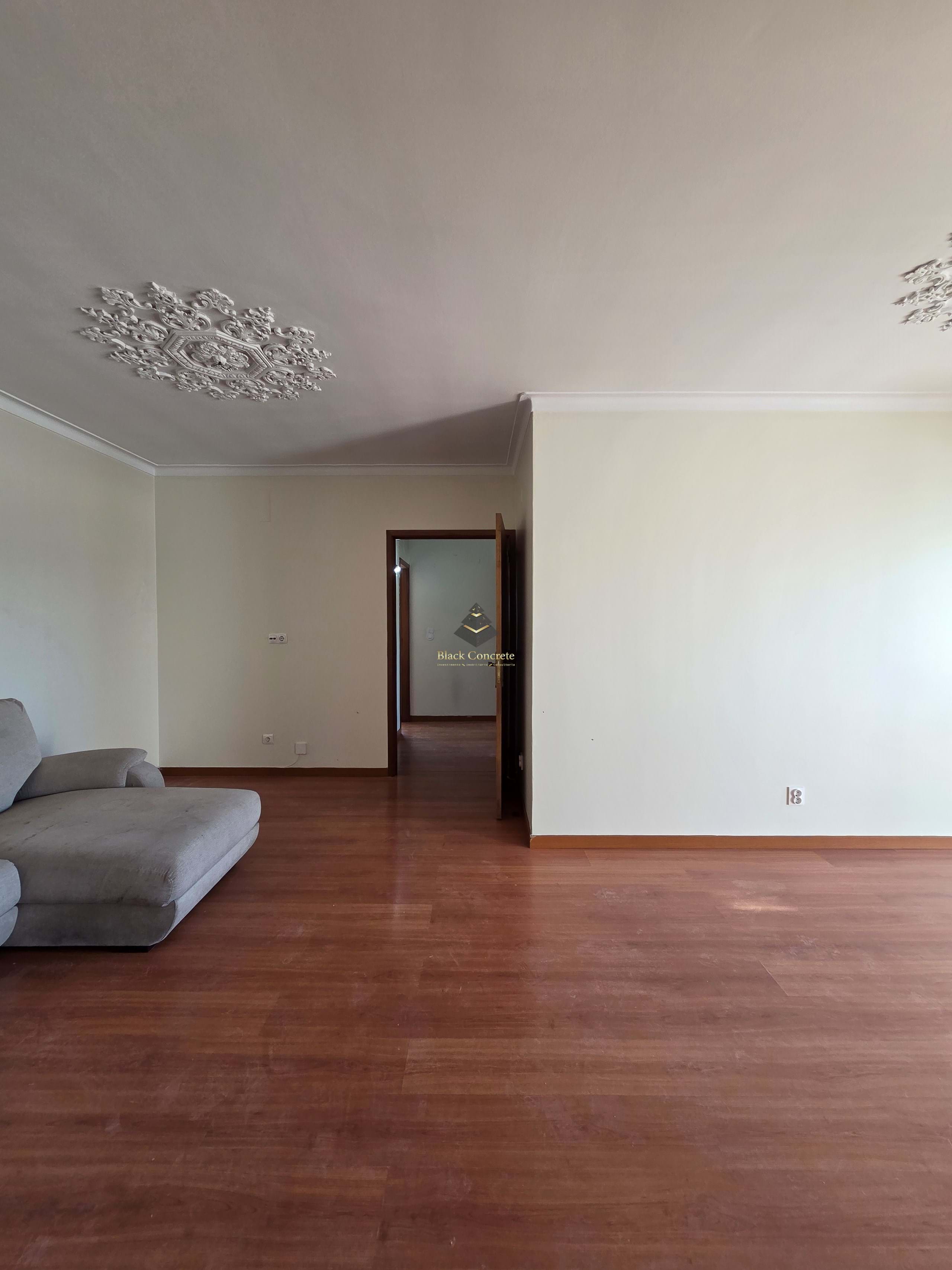 2 Bed, 1 Bath, ApartmentFor Sale, Sintra, Lisboa, 2745-316