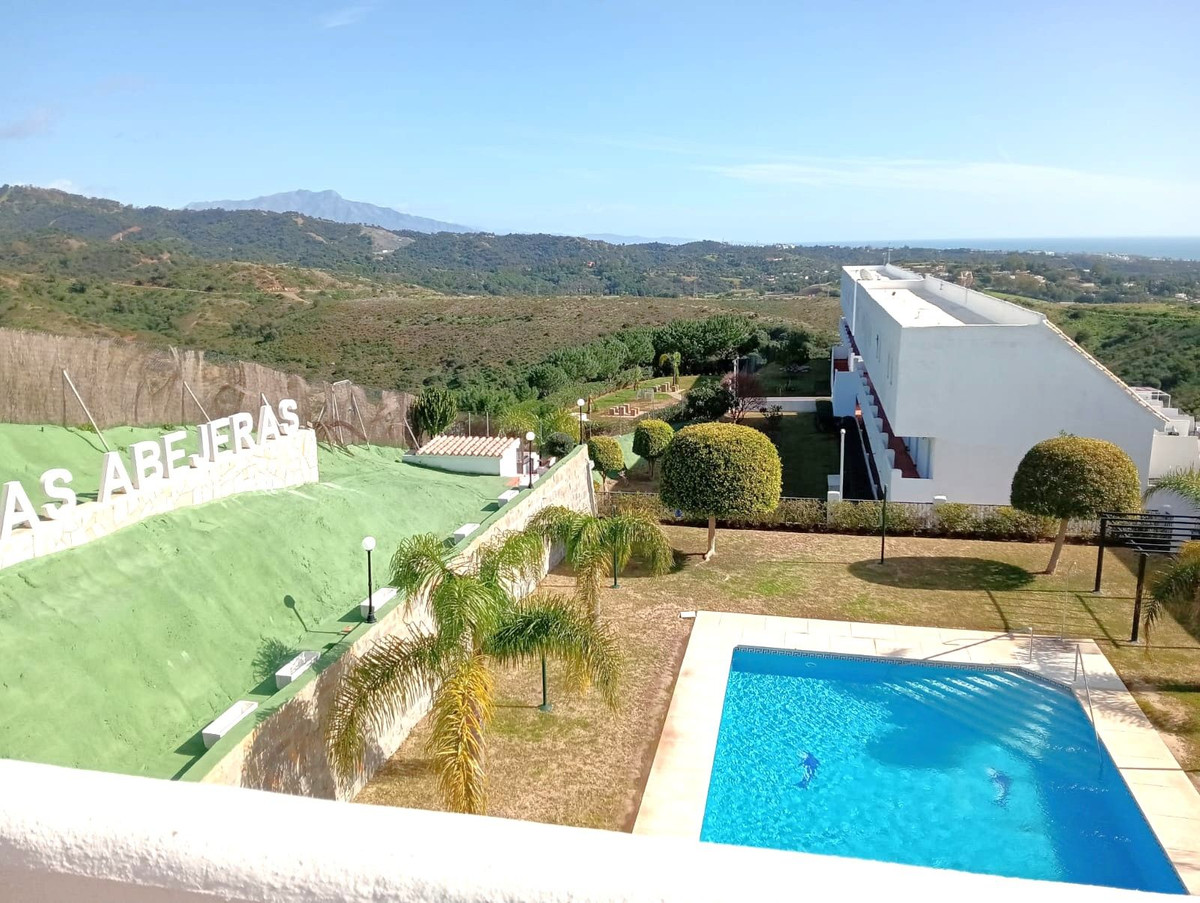 1 Bed, 1 Bath, ApartmentFor Sale, Estepona, Malaga