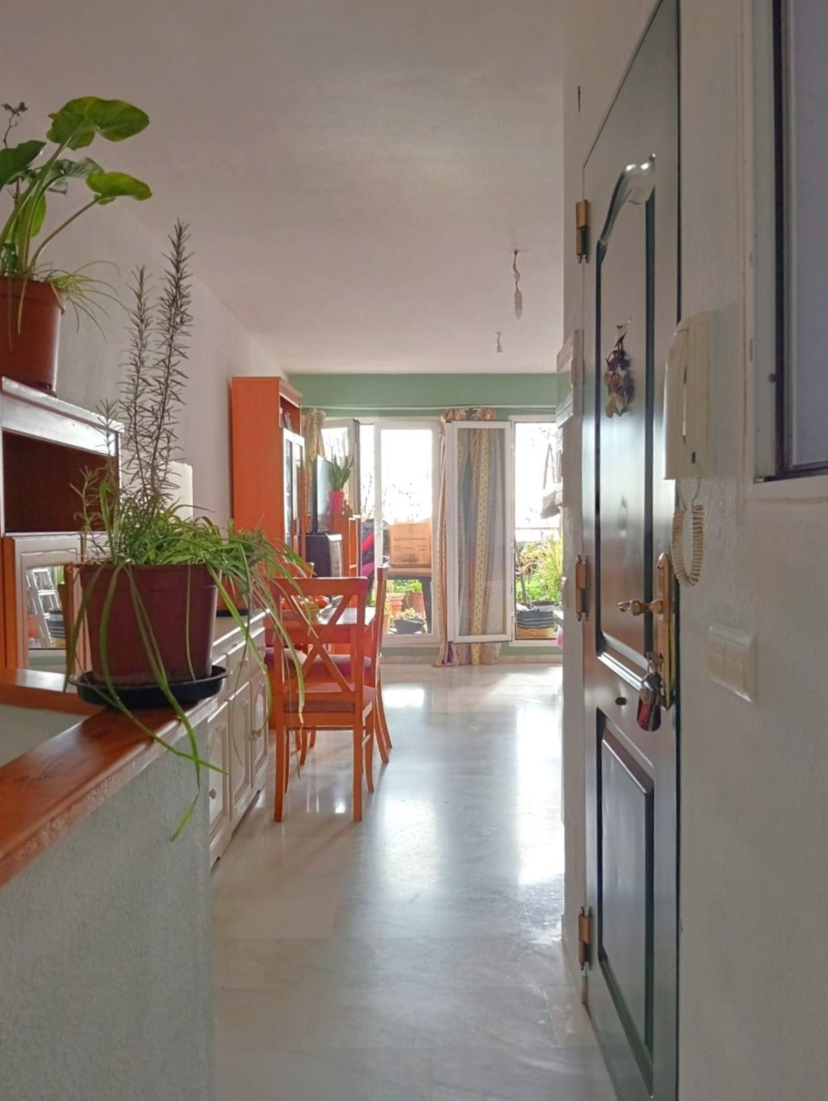 1 Bed, 1 Bath, ApartmentFor Sale, Estepona, Malaga