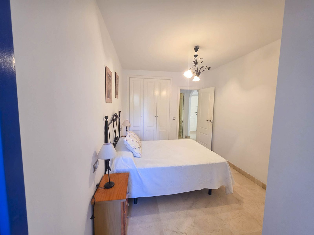 1 Bed, 1 Bath, ApartmentFor Sale, San Luis de Sabinillas, Malaga