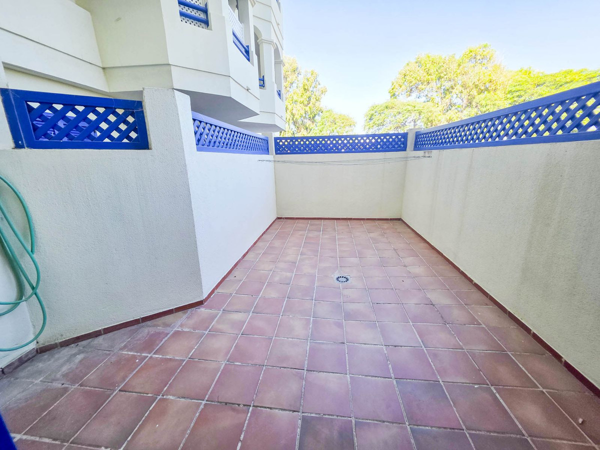 1 Bed, 1 Bath, ApartmentFor Sale, San Luis de Sabinillas, Malaga