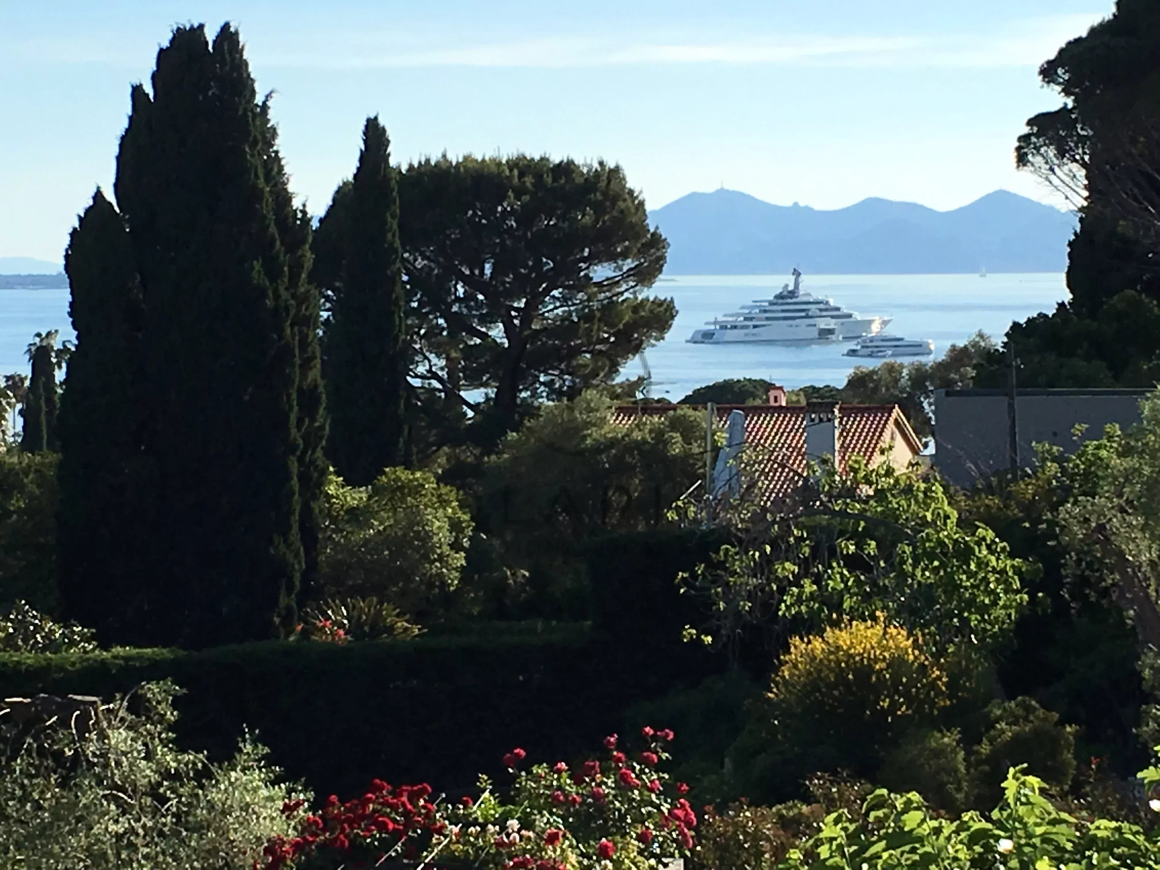 6 Bed, 7 Bath, HouseFor Sale, Antibes, Alpes-Maritimes
