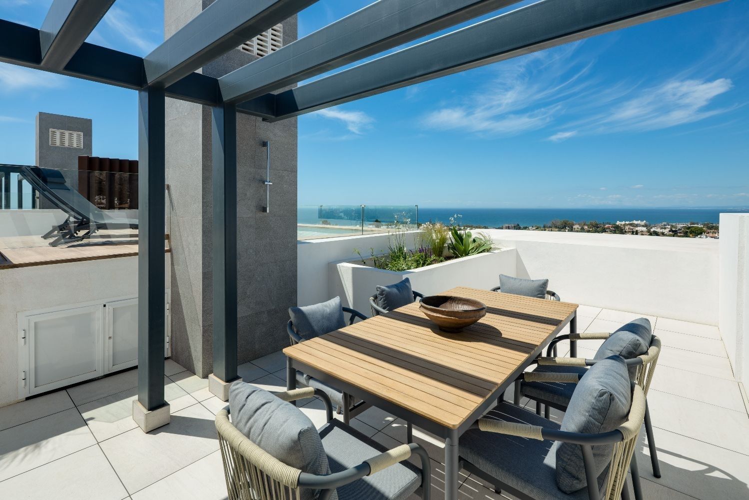 4 Bed, 5 Bath, HouseFor Sale, Marbella, Malaga, 29600