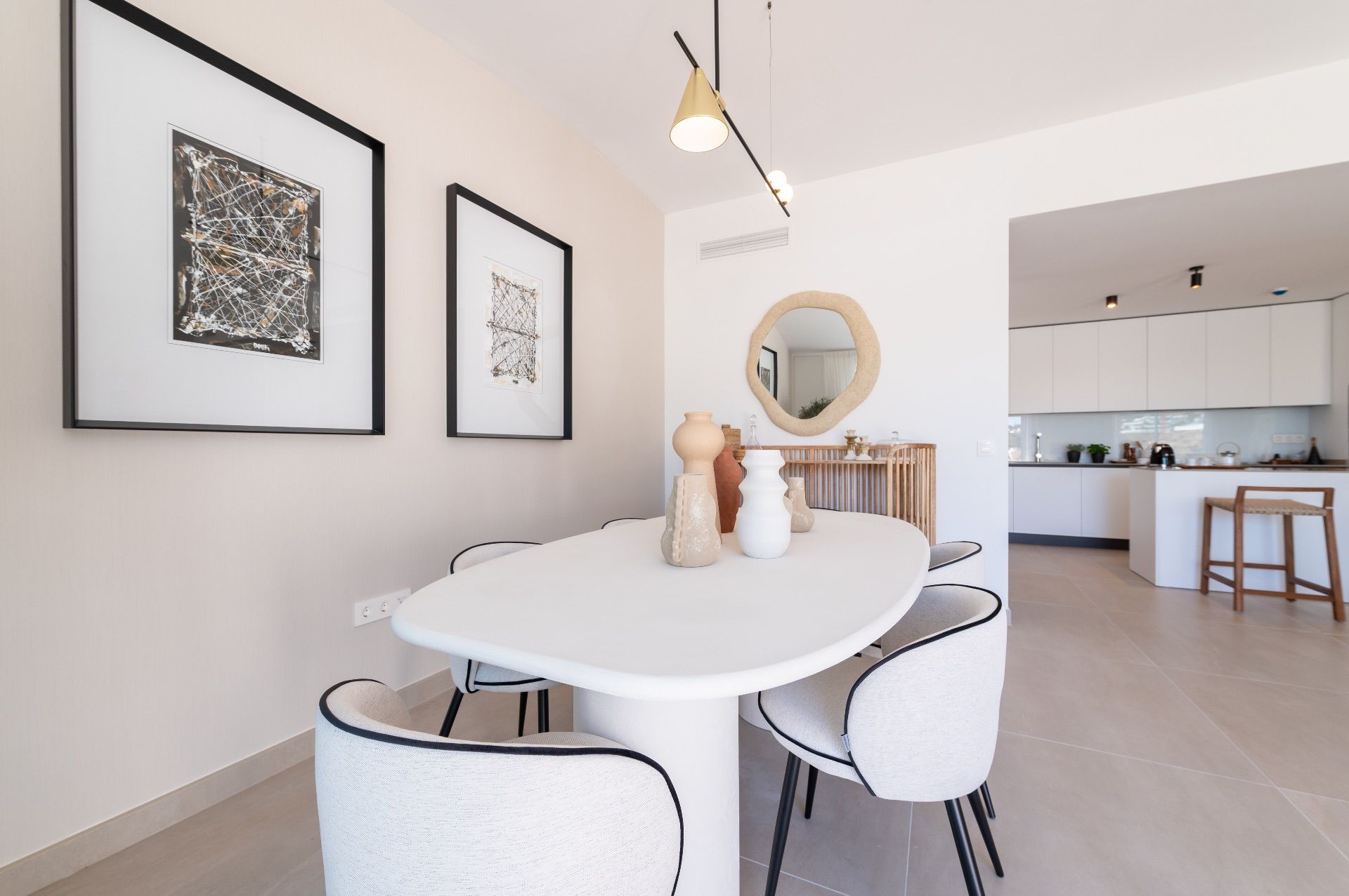 2 Bed, 2 Bath, ApartmentFor Sale, Fuengirola, Malaga, 29640