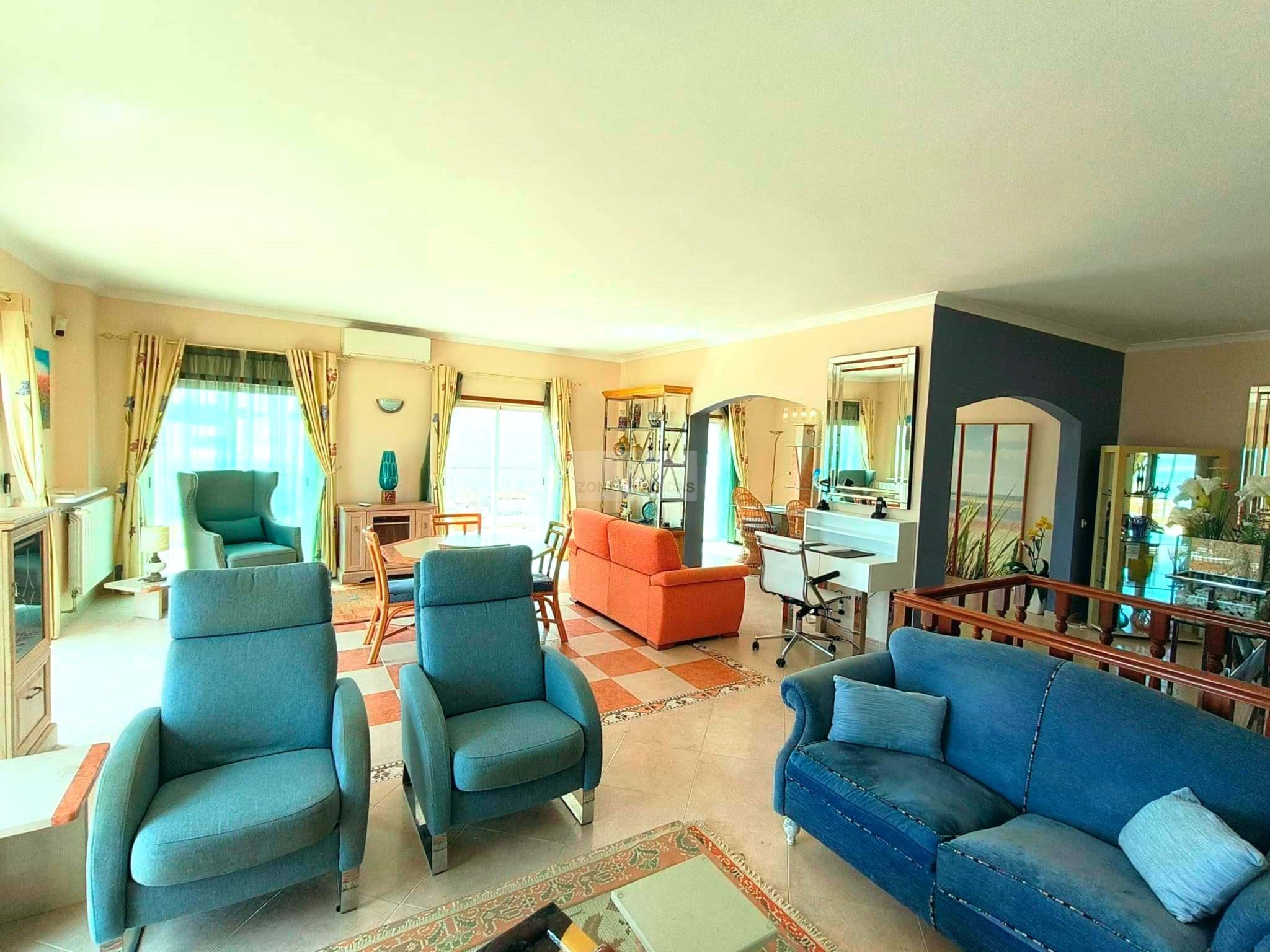 3 Bed, 3 Bath, ApartmentFor Sale, Lagos, Faro, 8600-608