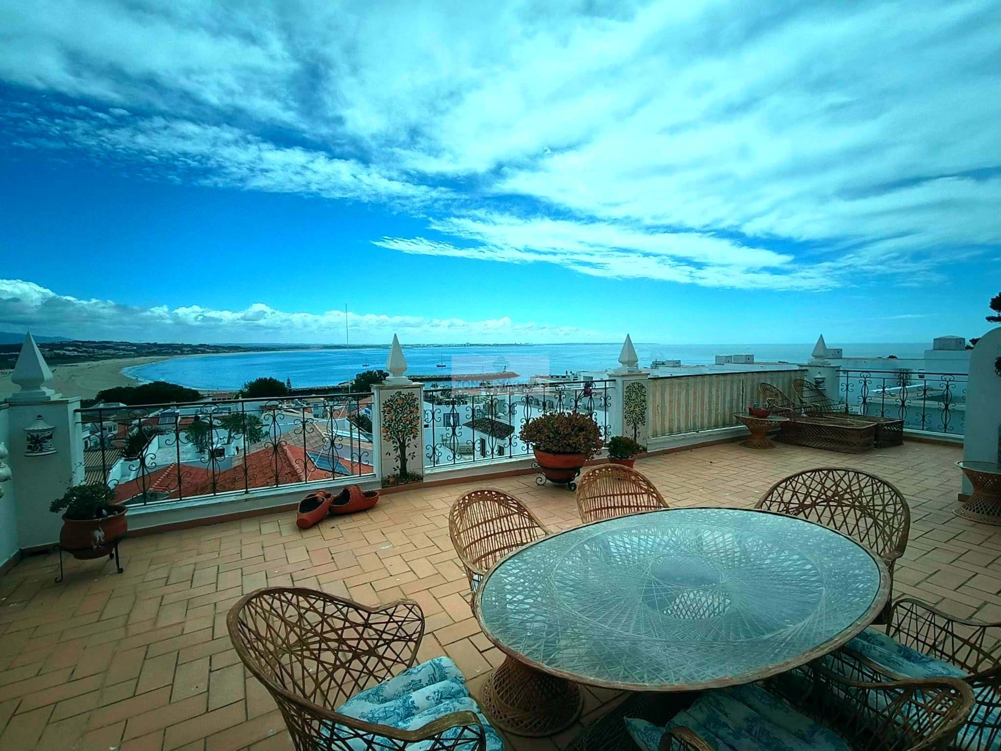 3 Bed, 3 Bath, ApartmentFor Sale, Lagos, Faro, 8600-608