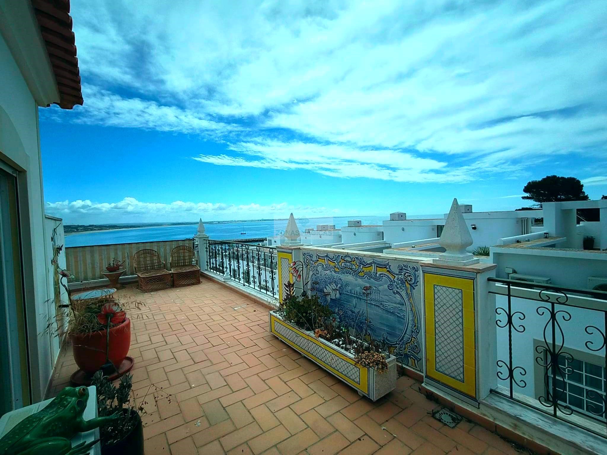 3 Bed, 3 Bath, ApartmentFor Sale, Lagos, Faro, 8600-608