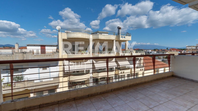2 Bed, 1 Bath, ApartmentFor Sale, Center, Almiros, Magnesia