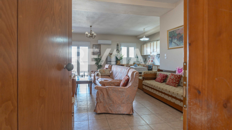 2 Bed, 1 Bath, ApartmentFor Sale, Center, Almiros, Magnesia