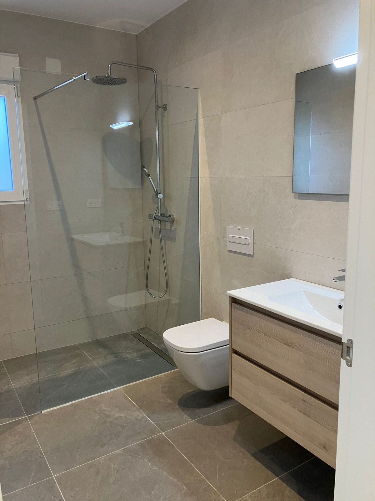 3 Bed, 2 Bath, HouseFor Sale, Pinoso, Alicante