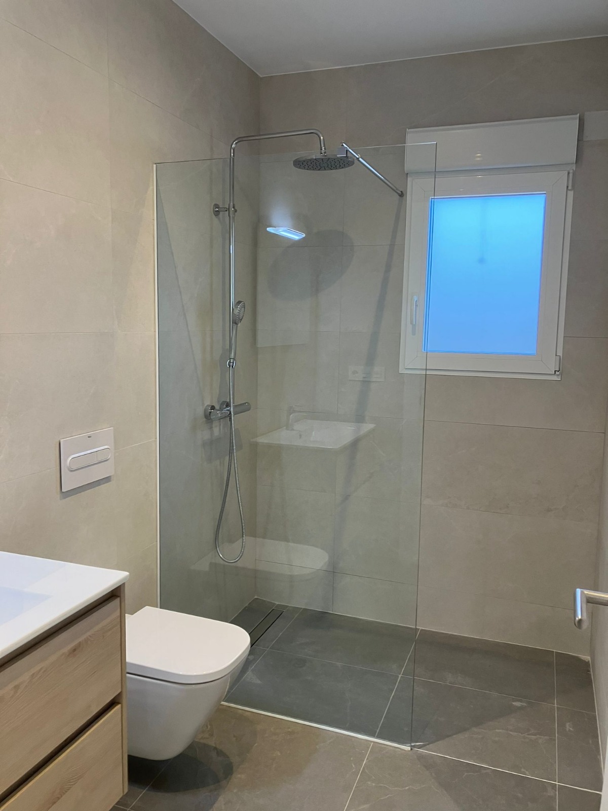 3 Bed, 2 Bath, HouseFor Sale, Pinoso, Alicante