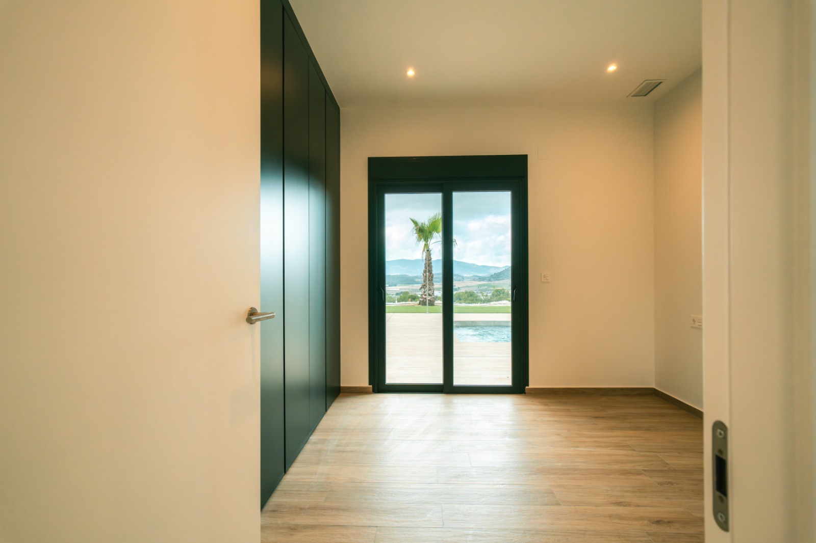 3 Bed, 2 Bath, HouseFor Sale, Pinoso, Alicante