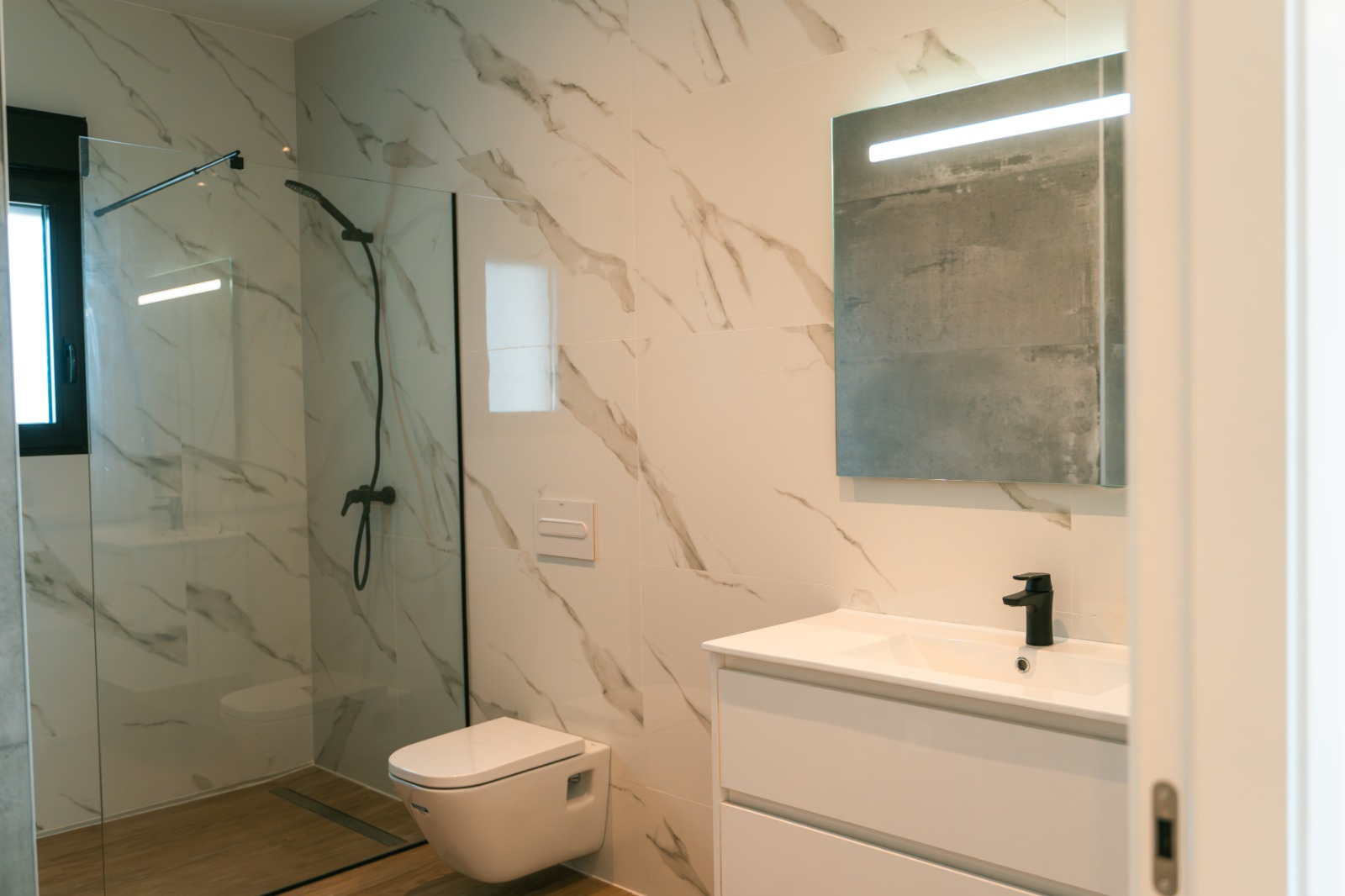 3 Bed, 2 Bath, HouseFor Sale, Pinoso, Alicante