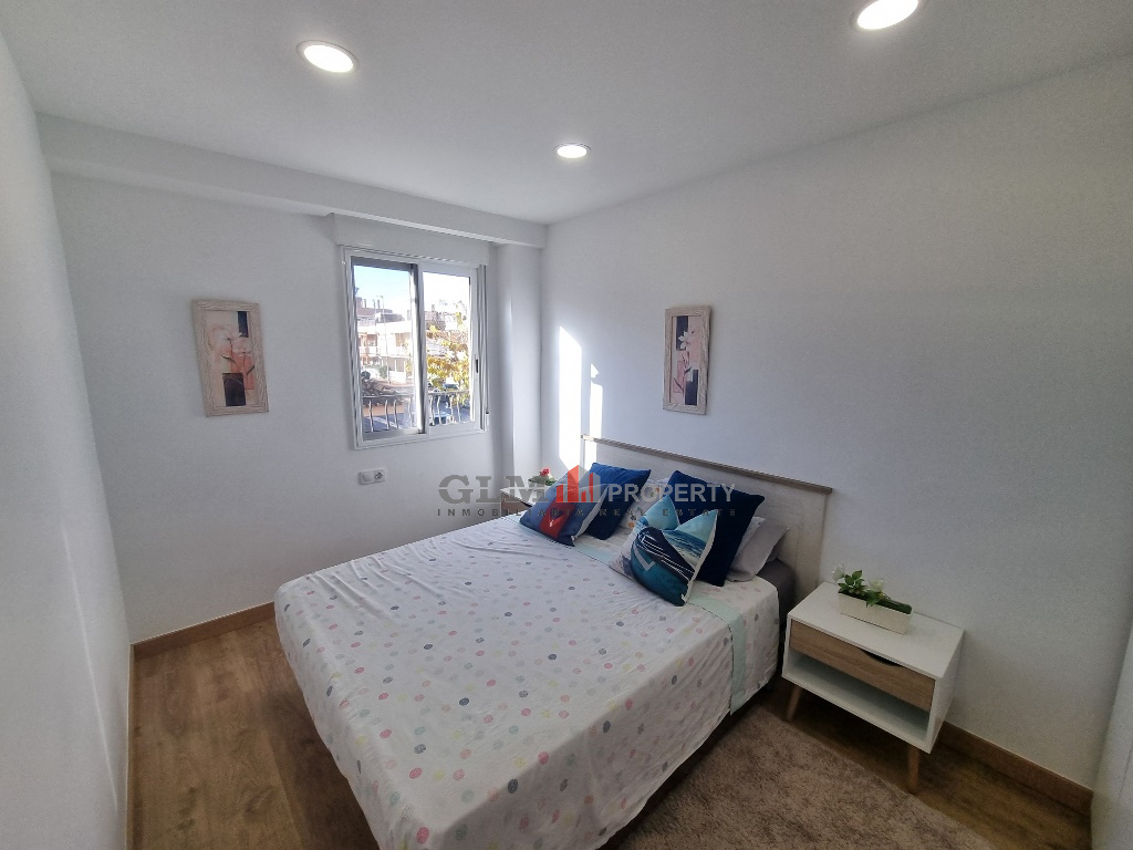 2 Bed, 1 Bath, ApartmentFor Sale, Los Alcazares, Murcia