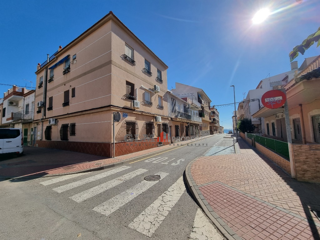 2 Bed, 1 Bath, ApartmentFor Sale, Los Alcazares, Murcia