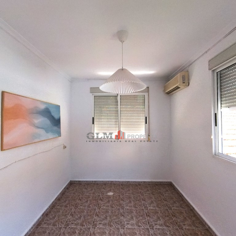 4 Bed, 1 Bath, ApartmentFor Sale, Los Alcazares, Murcia