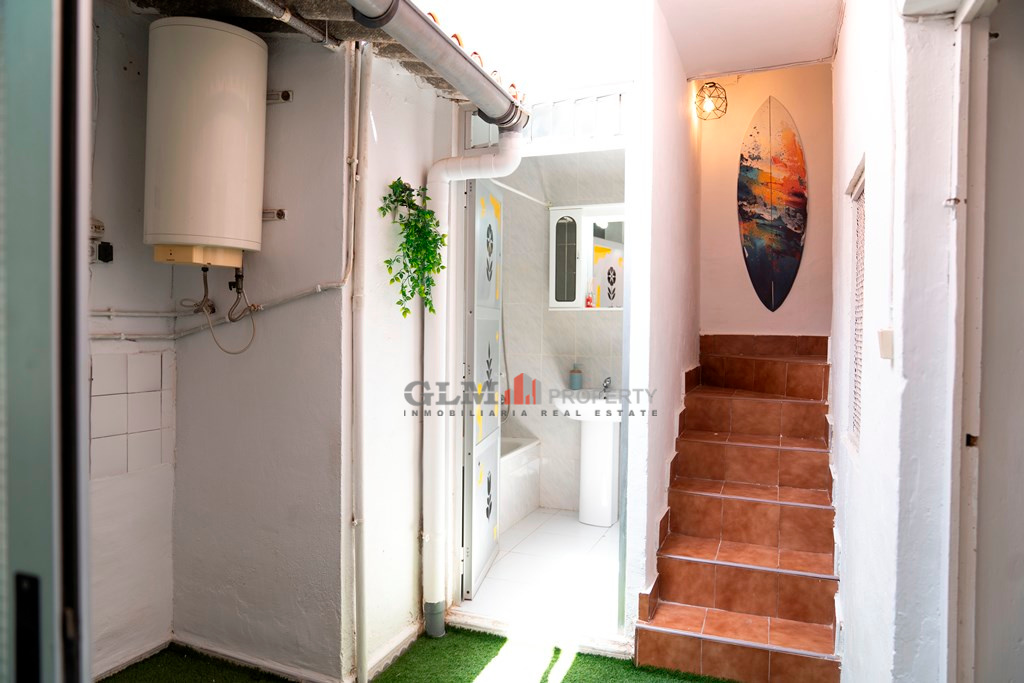 4 Bed, 1 Bath, ApartmentFor Sale, Los Alcazares, Murcia